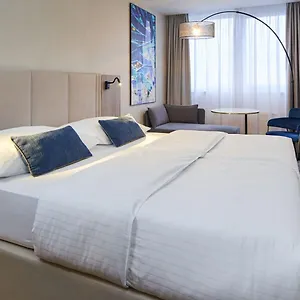 Hotell Orea Pyramida ****